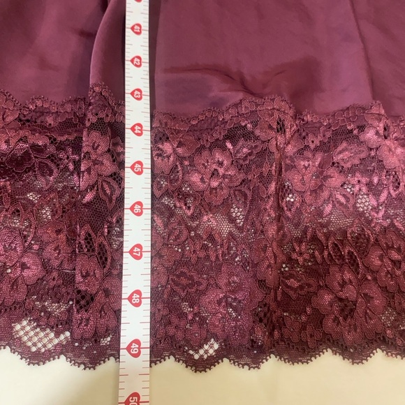 Old Navy Burgundy Lace Trim Slip Dress Nightgown Size Large - Picture 9 of 13